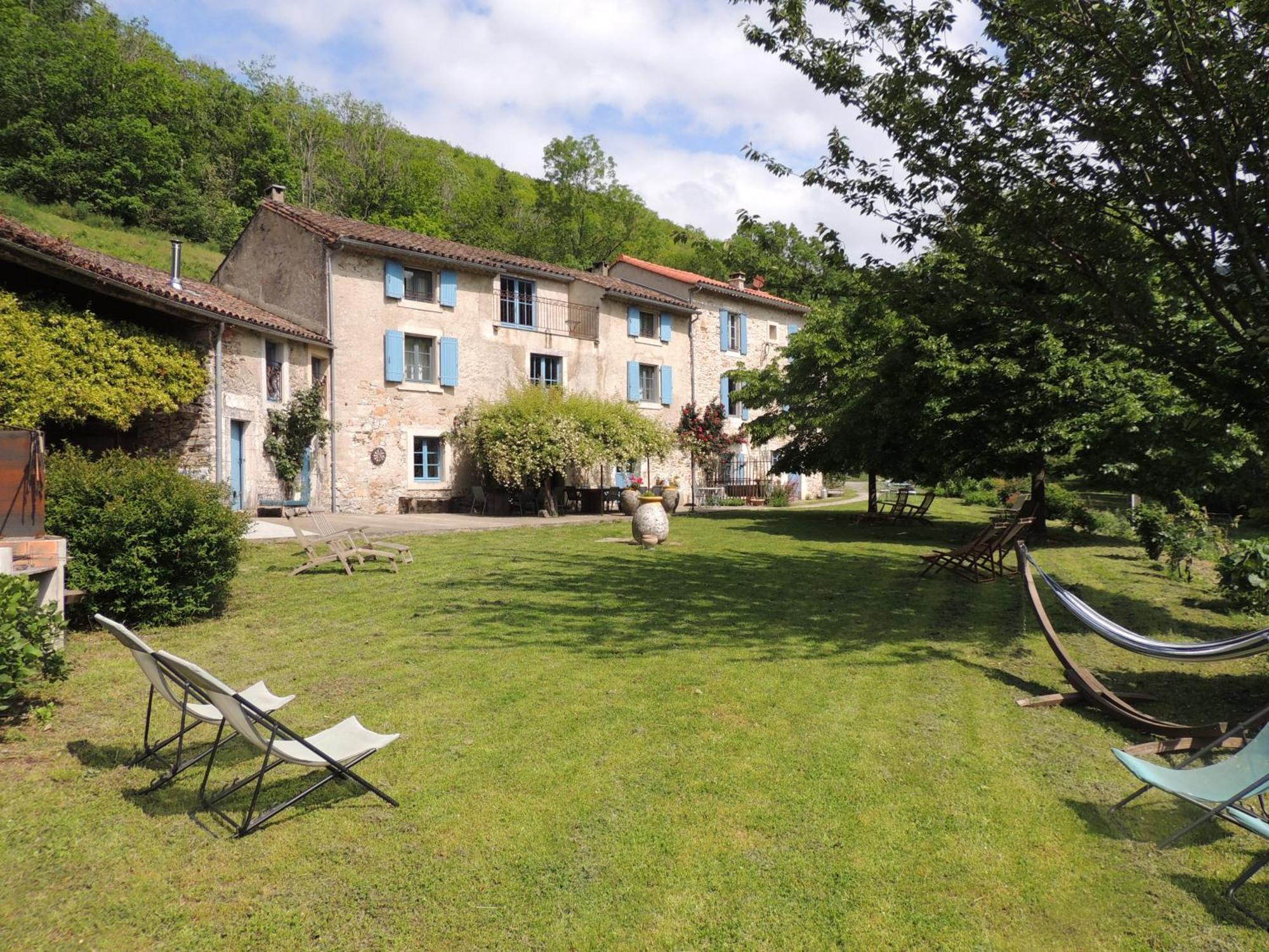 Nabat Le Haut, Chambre Et Table D'Hotes Courniou Exterior foto